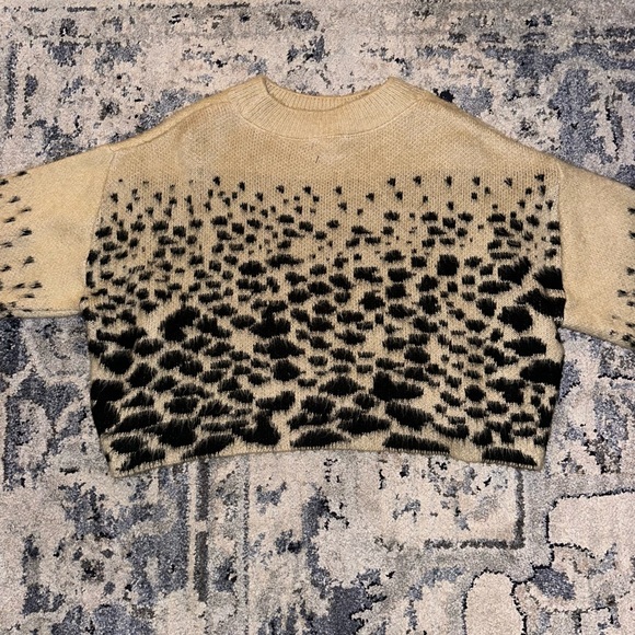 Topshop Oversized Cropped Sweater - Picture 1 of 4